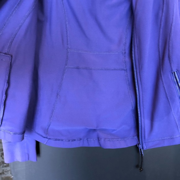 Lululemon jacket Sz 6 - Picture 7 of 15